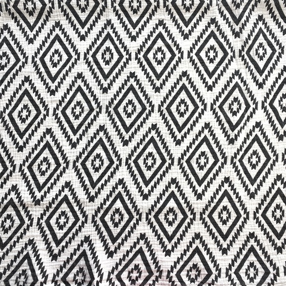 Baby Swaddle - Picture 2 of 6